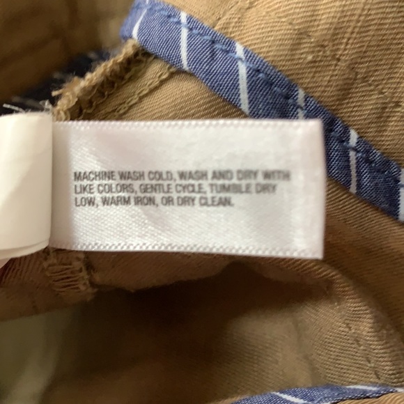 Gap NWOT Khaki Pants Size 8 - Picture 8 of 9